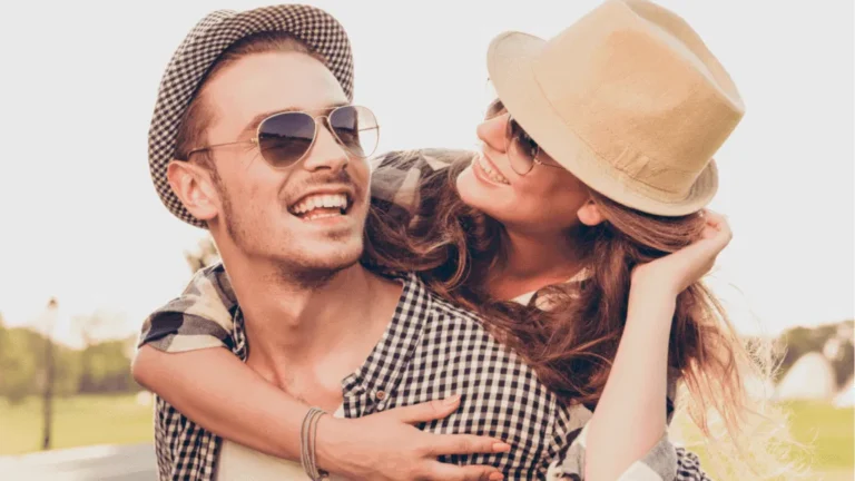 10 Signs That A Person Is Definitely Meant For YOU